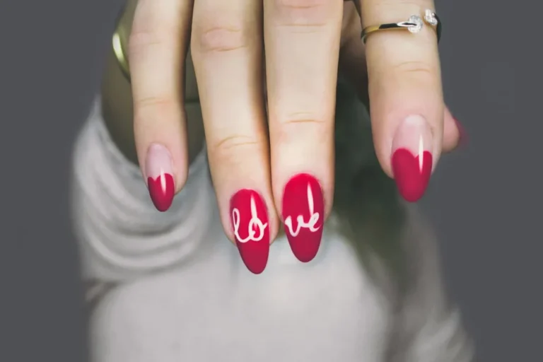 Como Parecer Profissional Sendo Manicure Autônoma (Sem Studio Caro e Sem Sócio)
